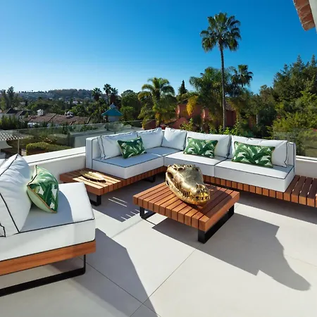 Vacation I The Nicklaus Villa, Glistening Heated Pool, Hot Tub, Room, Golf Valley, 5 Min Puerto Banus Villa Marbella