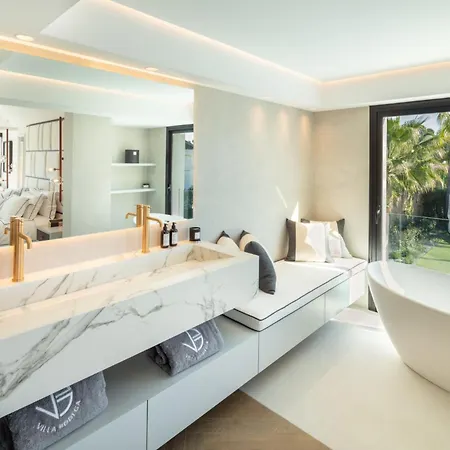 Vacation I The Nicklaus Villa, Glistening Heated Pool, Hot Tub, Room, Golf Valley, 5 Min Puerto Banus ヴィラ マルベーリャ
